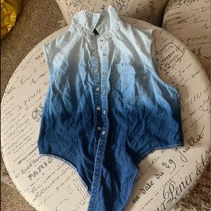 denim top (I TAKE CASHAPP)